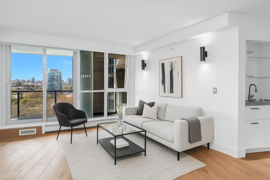 listing image 1109159806104745637