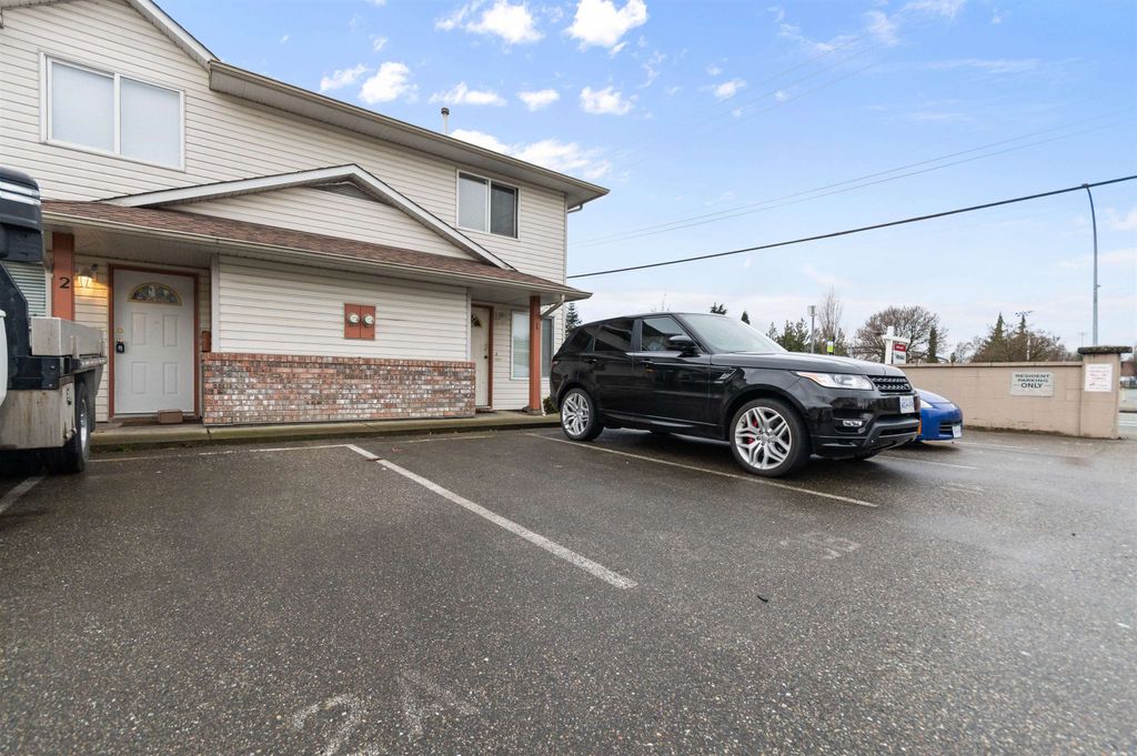 Photo of 9206 Corbould Street #1, Chilliwack, BC V2P 4A5 (MLS # R3099338)