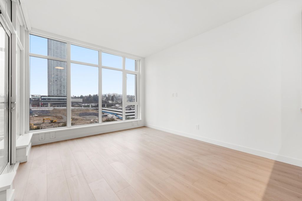 listing image 1105534416800339377