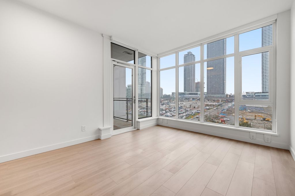 listing image 1100650118382795097