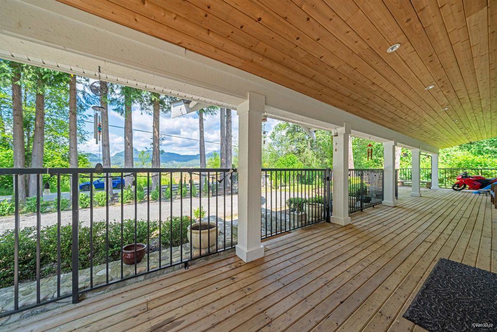 Photo of 22288 136 Avenue, Maple Ridge, BC V4R 2P7 (MLS # R3108828)