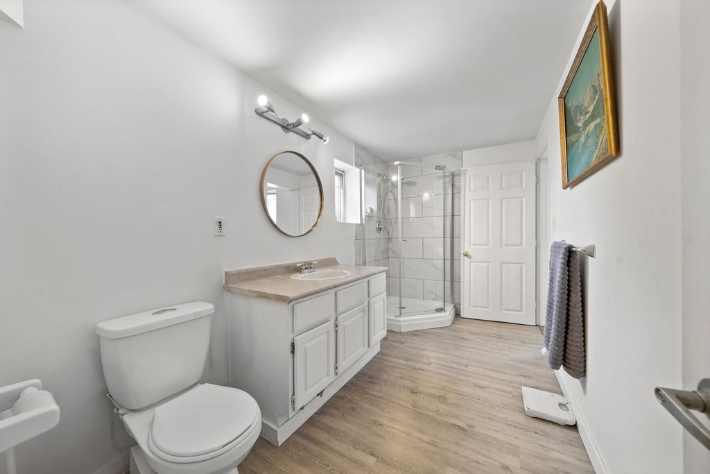 listing image 1105958963604912503