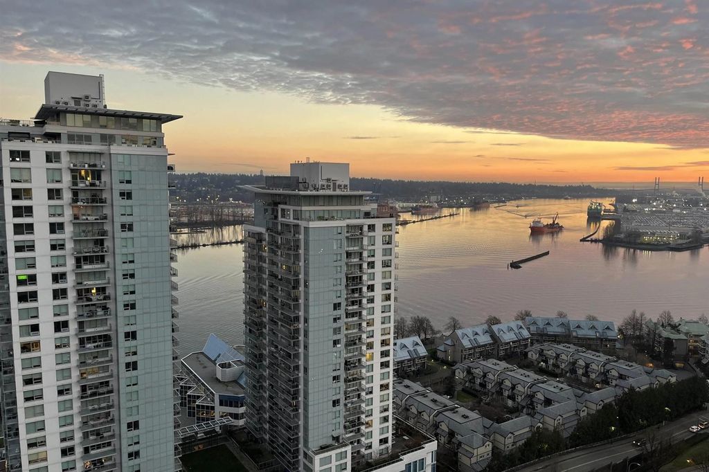 listing image 1106196451534498361