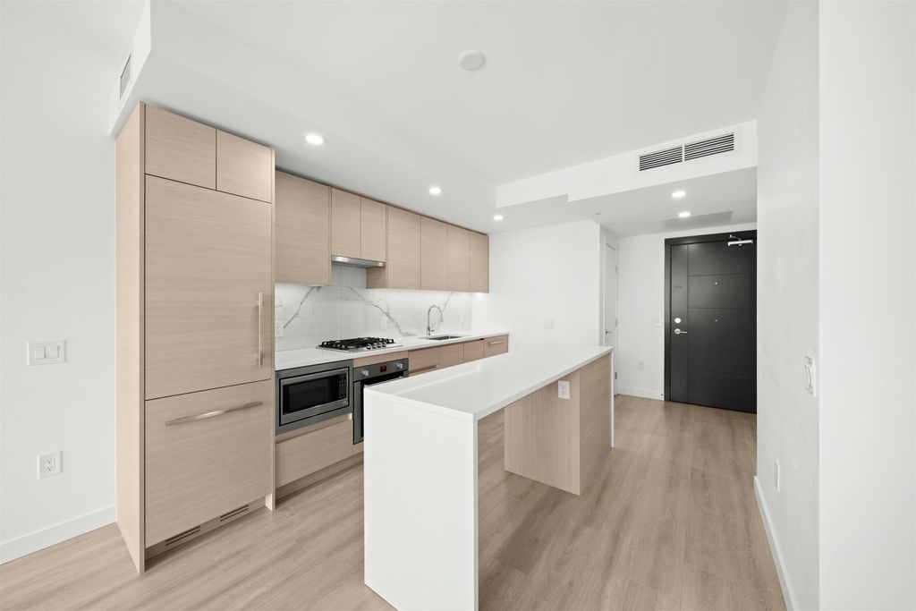 listing image 1105754361625289772