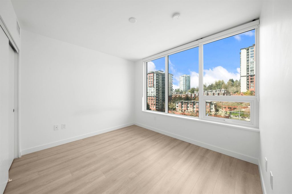 listing image 1106151759719198613
