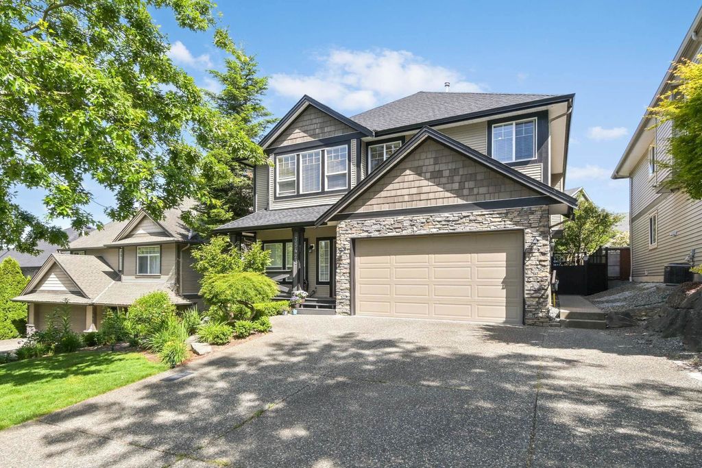 Photo of 35423 Mckinley Drive, Abbotsford, BC V3G 3E2 (MLS # R3130370)