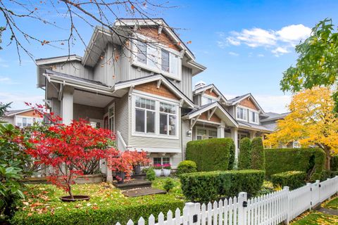 14877 58 Avenue 10 Surrey BC V3S 8Y9