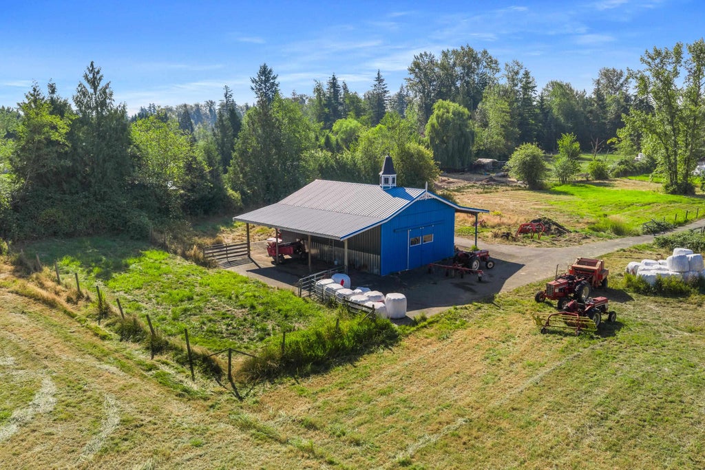 Photo of 22155 0 Avenue, Langley, BC V2Z 1S1 (MLS # R3155852)