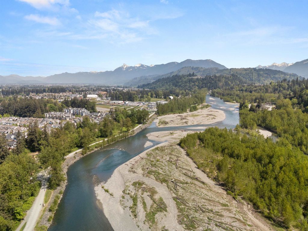 listing image 1106627952969793569