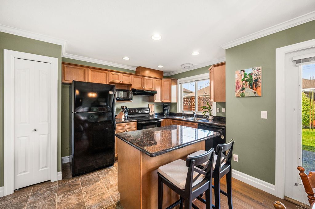 listing image 1105214964426671626
