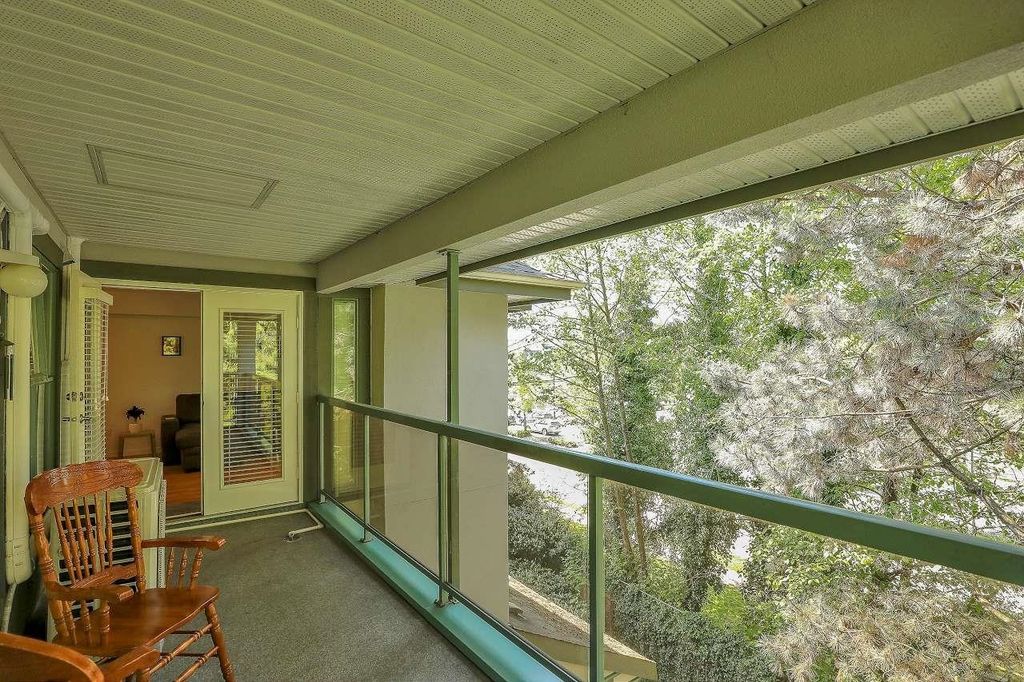 listing image 1109077452061375432