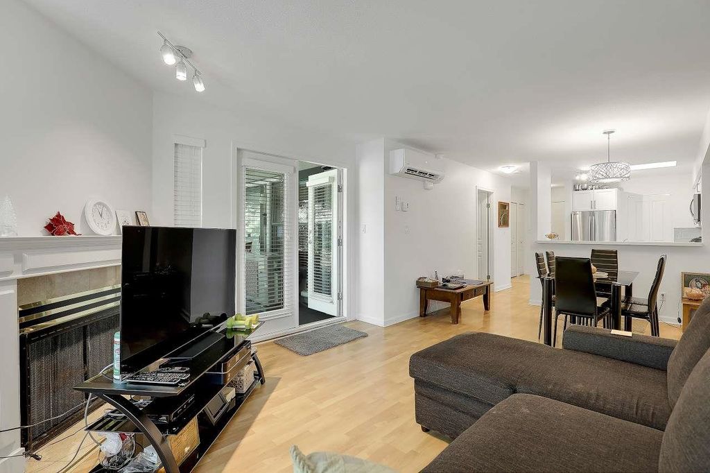 listing image 1102810996951009523