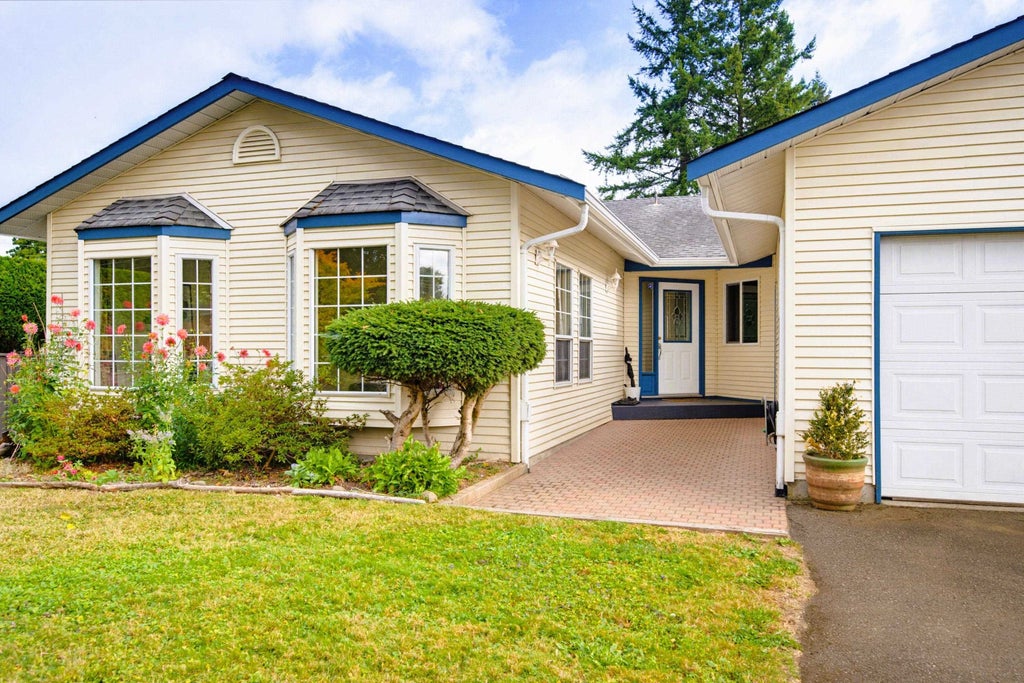 Photo of 22853 Sailes Avenue, Langley, BC V1M 2S1 (MLS # R3164264)