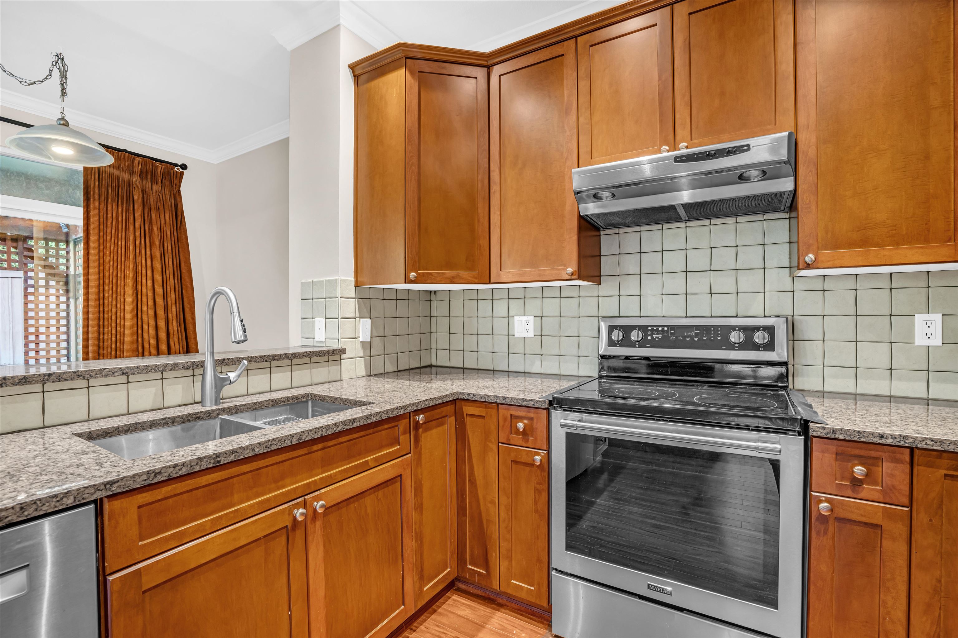 2381 Argue Street 10