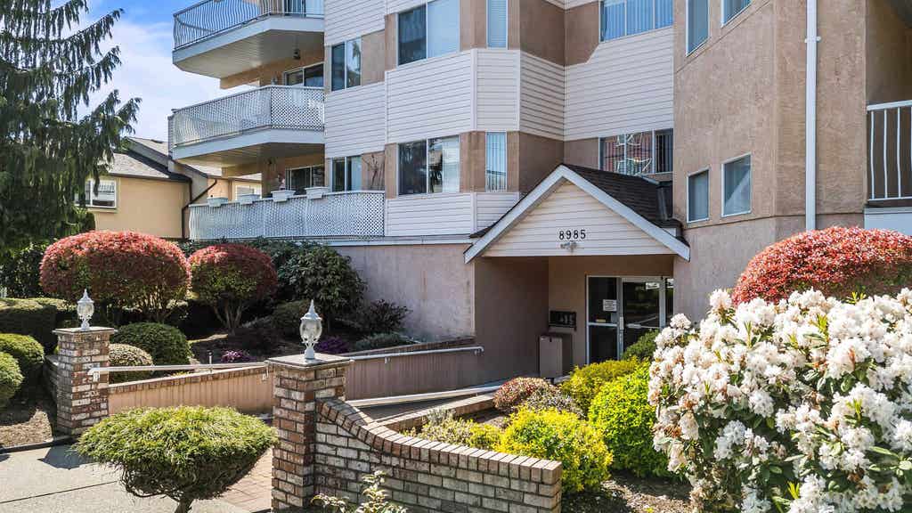 Photo of 8985 Mary Street #214, Chilliwack, BC V2P 4J4 (MLS # R3152131)
