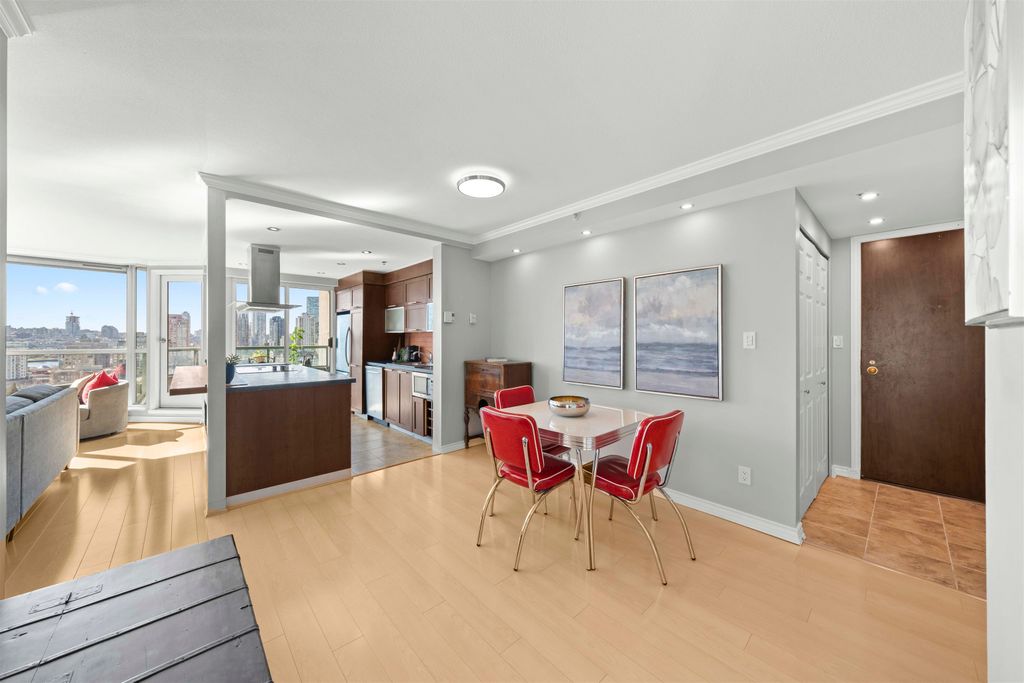 listing image 1103407849499430199