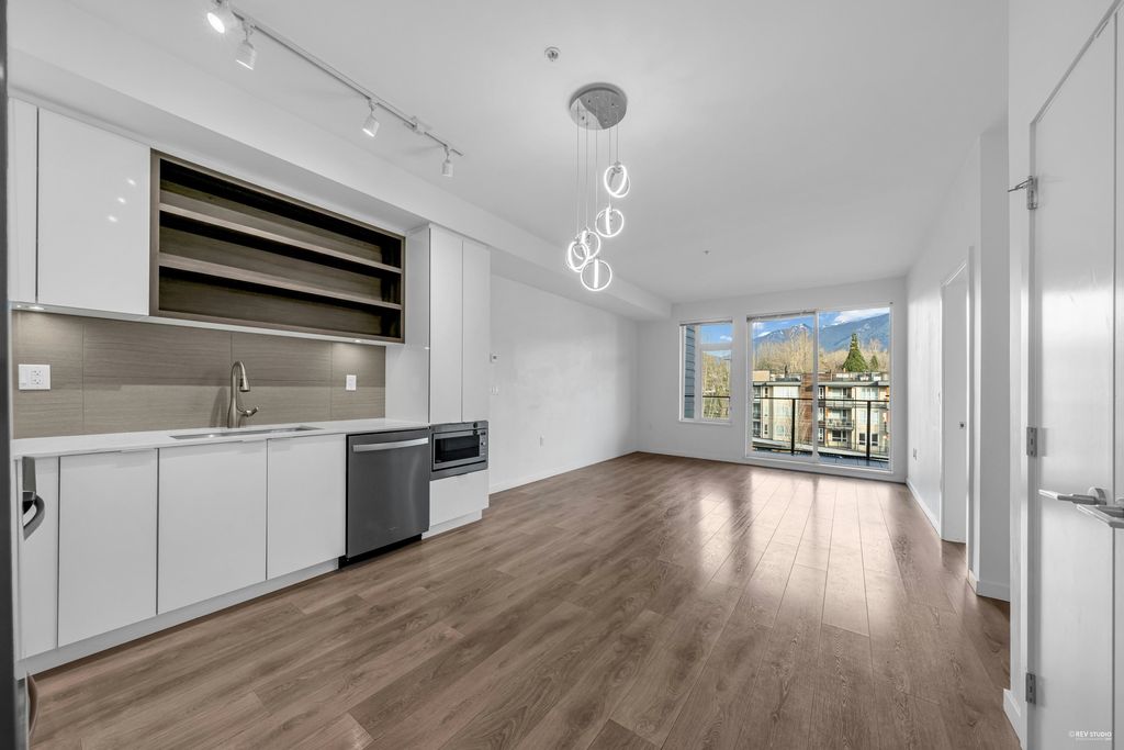 listing image 1107034676437560743