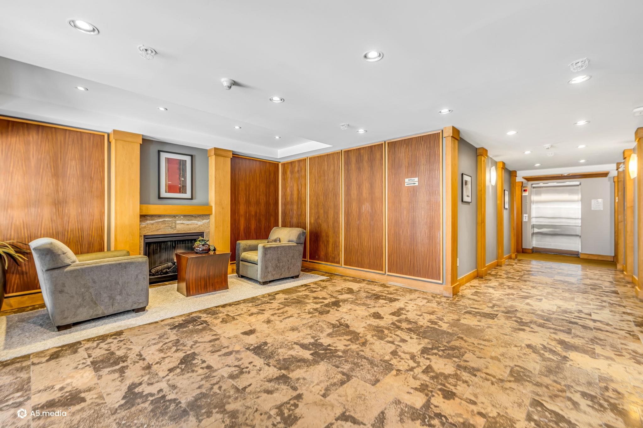 2951 Silver Springs Boulevard 401