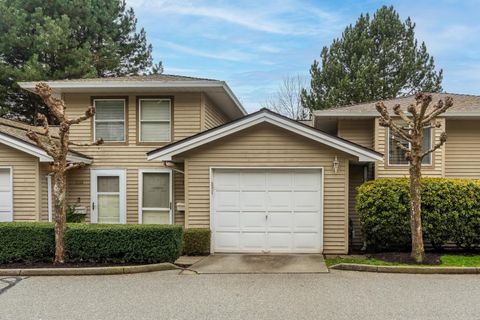 1115 O'flaherty Gate Port Coquitlam BC V3C 6H2