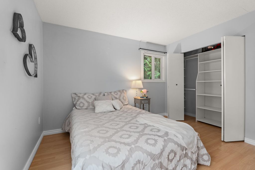 listing image 1101005924531687540