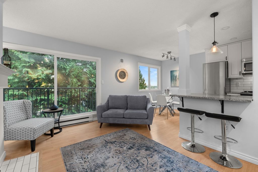 listing image 1109817366890330691