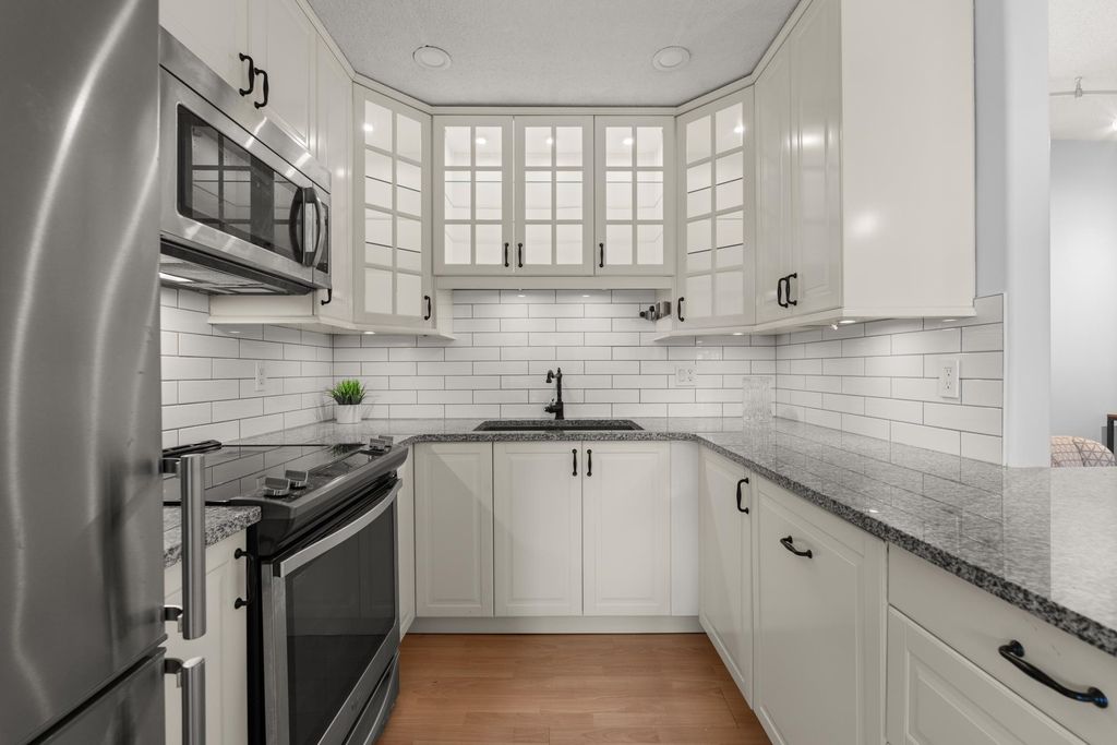 listing image 1108157222659115949