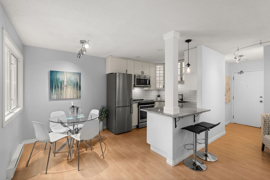 listing image 1101241432876472072