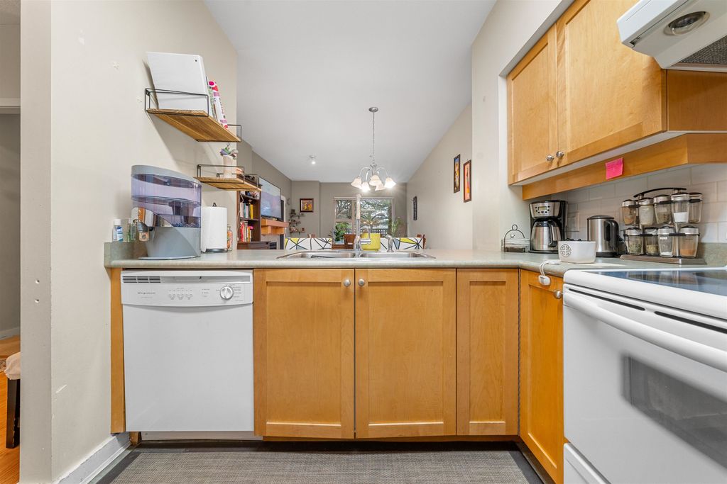 listing image 1104834879460964588