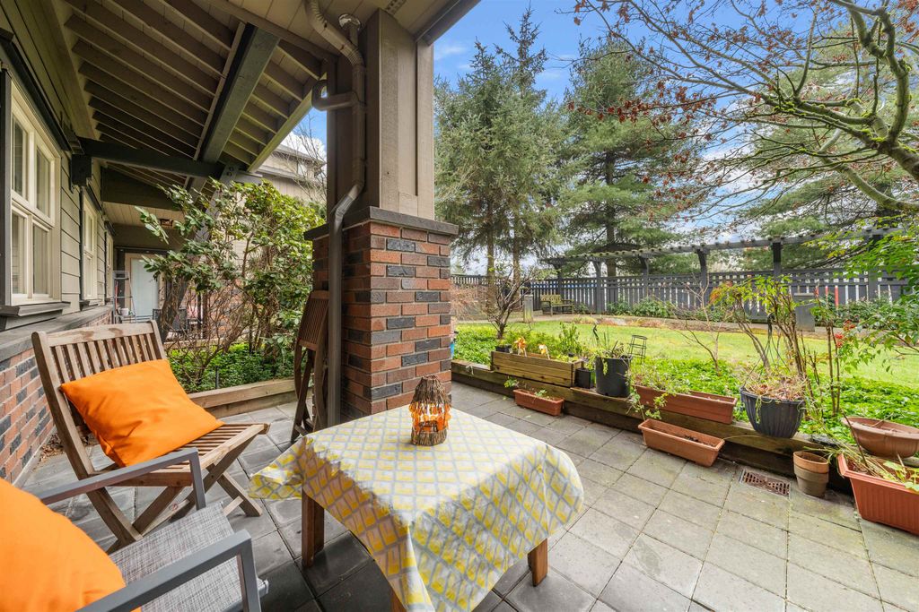 listing image 1100352717164482657