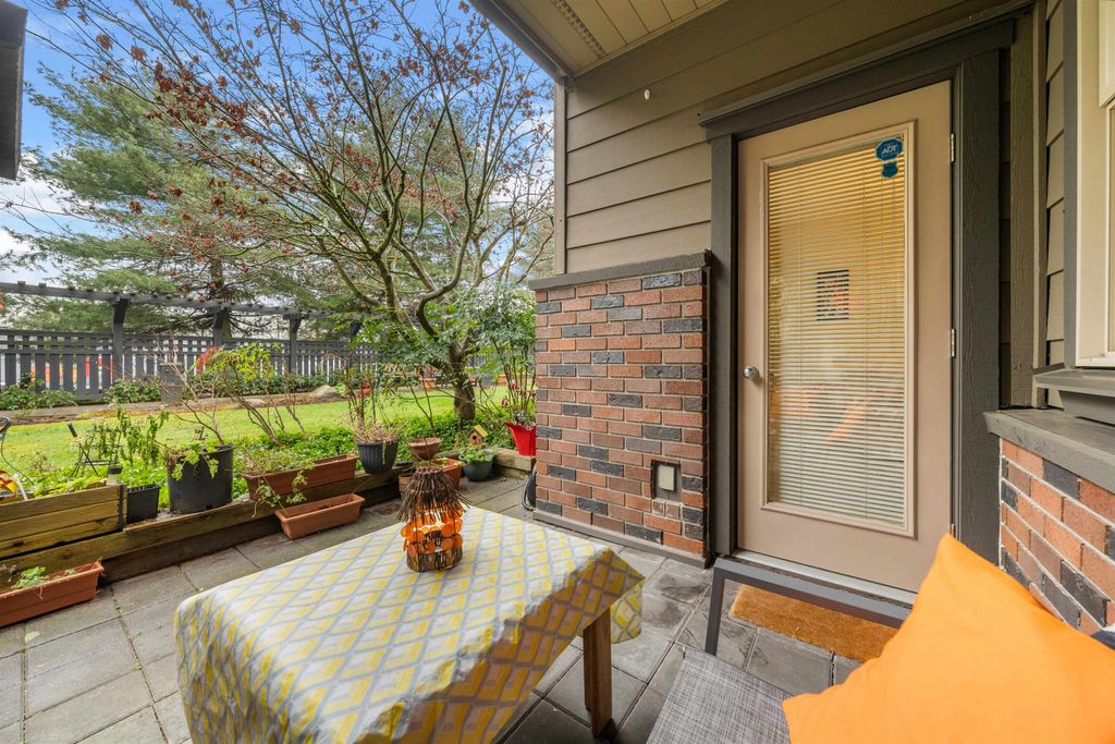 listing image 1100374374203098015