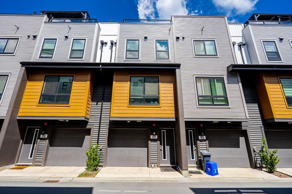 Photo of 20057 82 Avenue #53, Langley, BC V2Y 3S4 (MLS # R3147324)