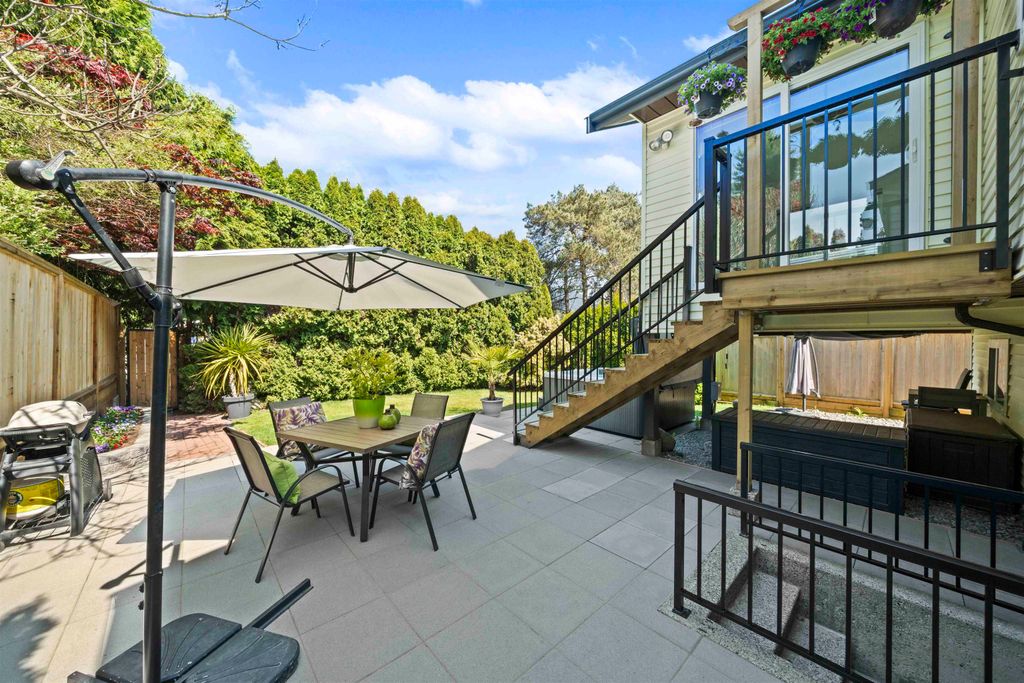listing image 1101282875313371888