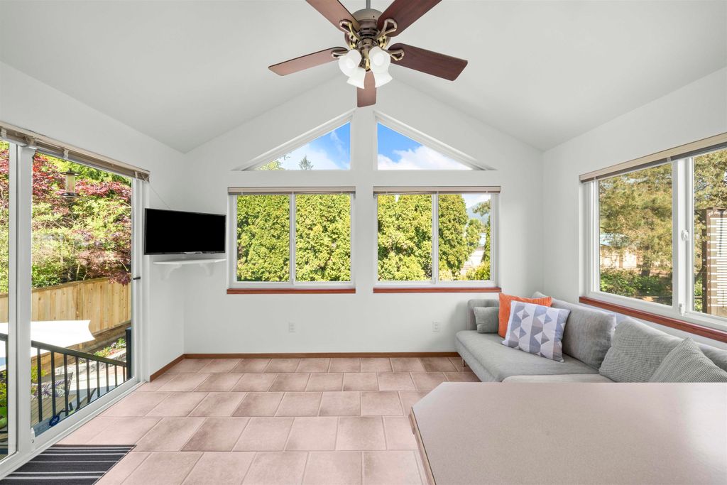 listing image 1108264216294894839