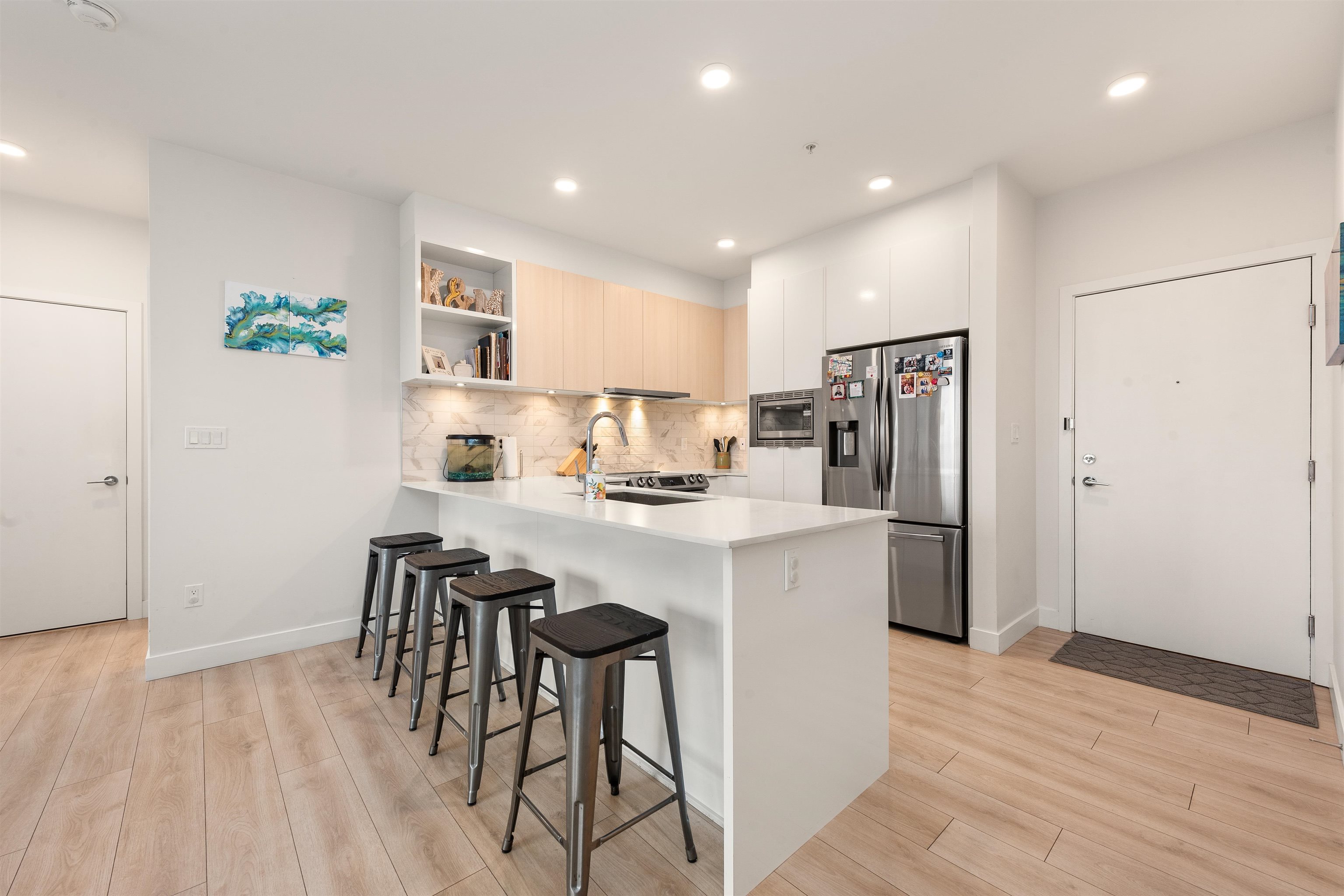 1792 Starling Drive 227