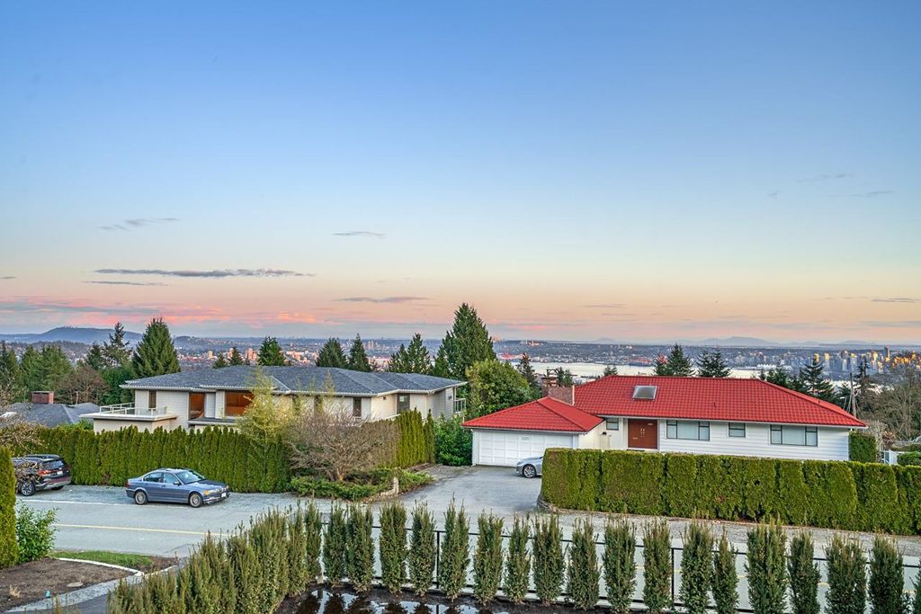 listing image 1101220638118057018