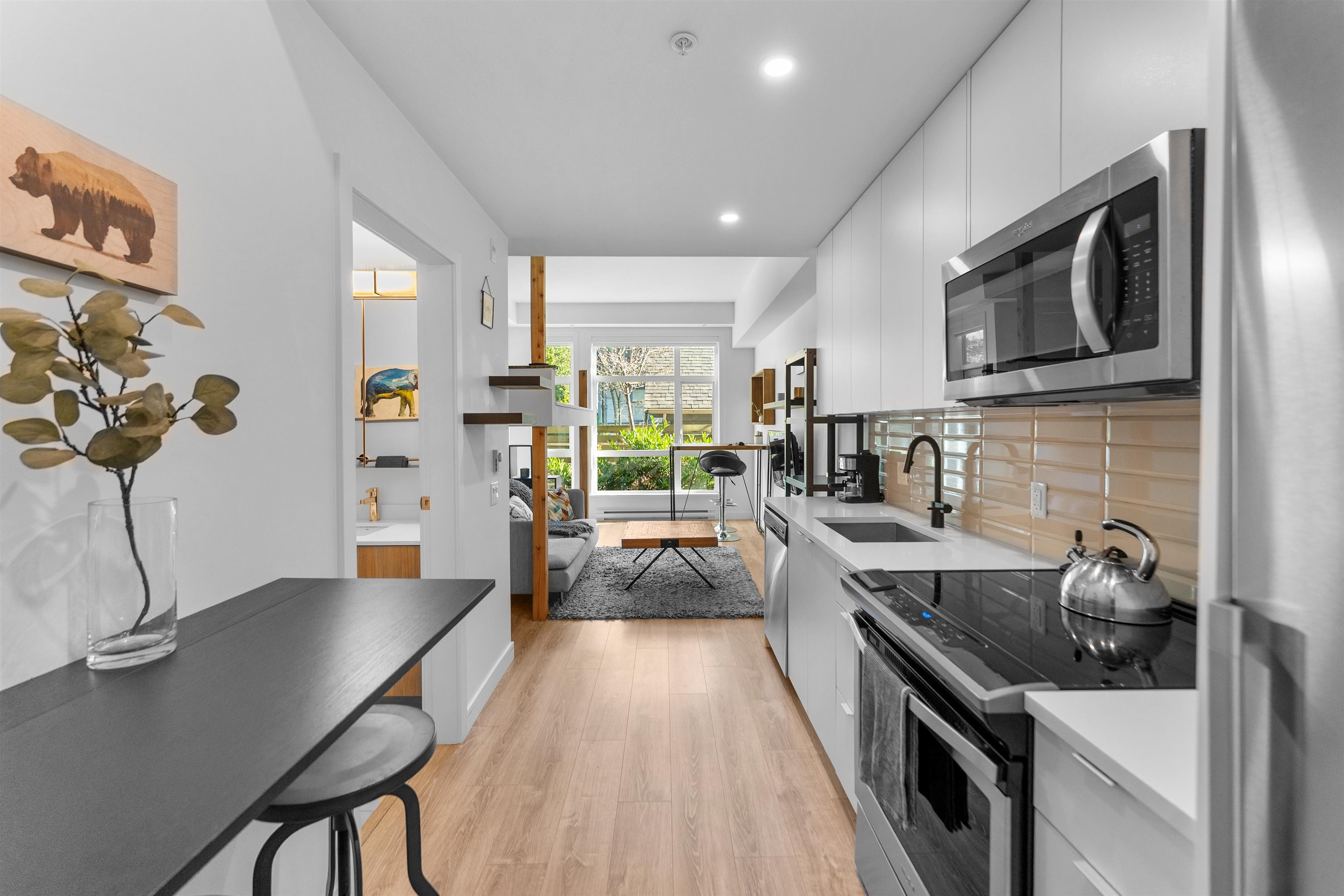 610 Brantford Street 104