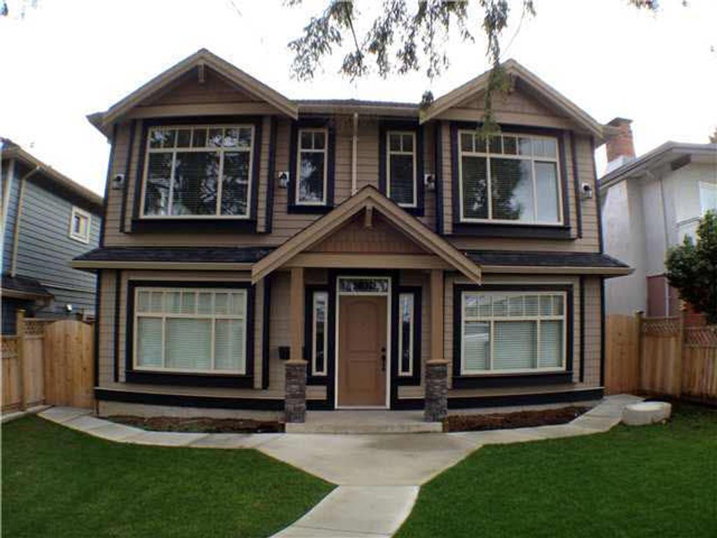 listing image 1101445470256588147