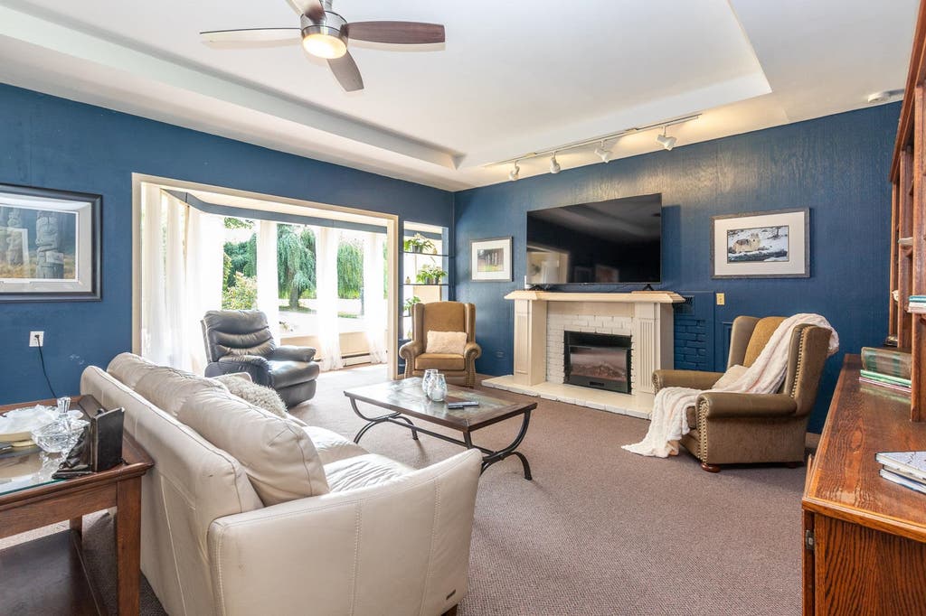 Photo of 23765 123 Street, Maple Ridge, BC V4R 1N7 (MLS # R3153288)