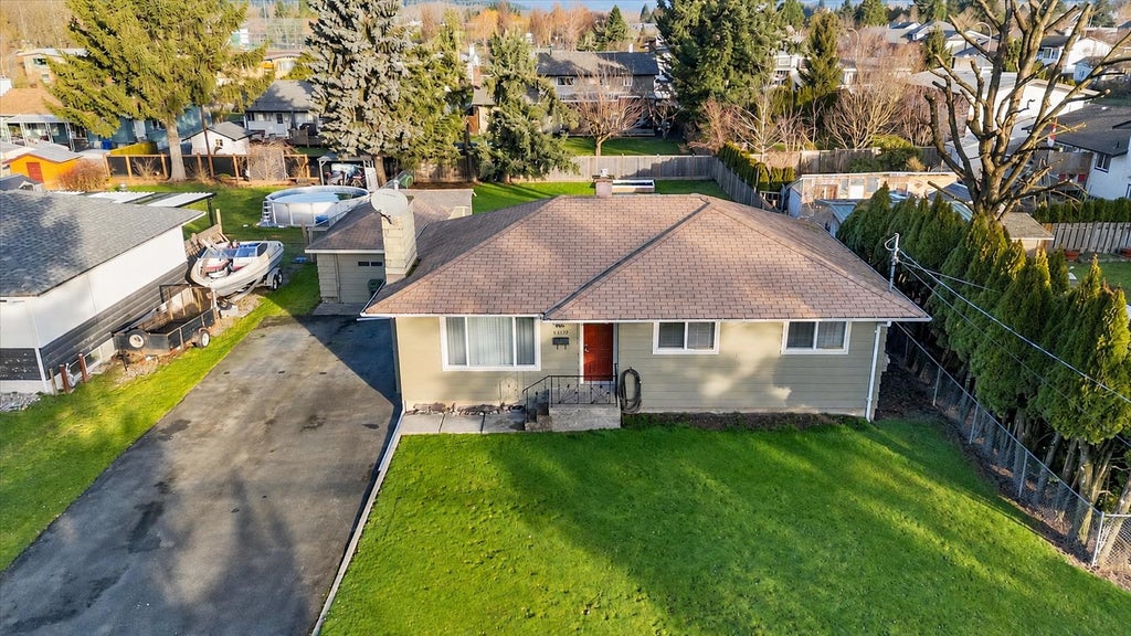 Photo of 46329 Strathcona Road, Chilliwack, BC V2P 3T1 (MLS # R3125333)