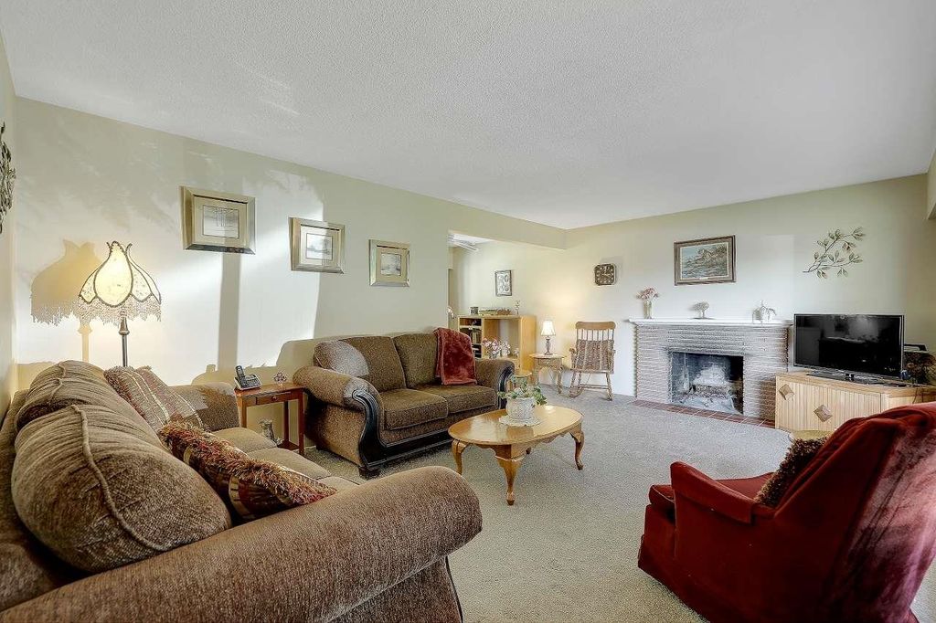 Photo of 10236 125 Street, Surrey, BC V3V 4Y4 (MLS # R3115123)