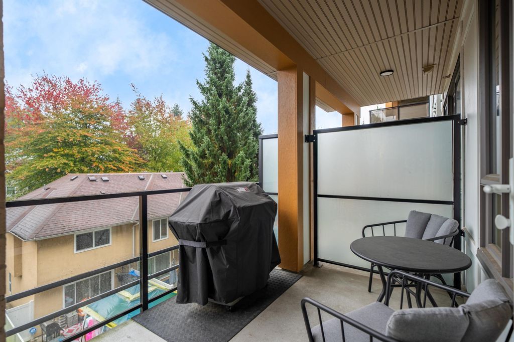 listing image 1106037119068565585