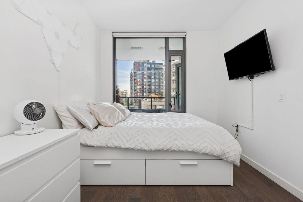 listing image 1107039758702271734