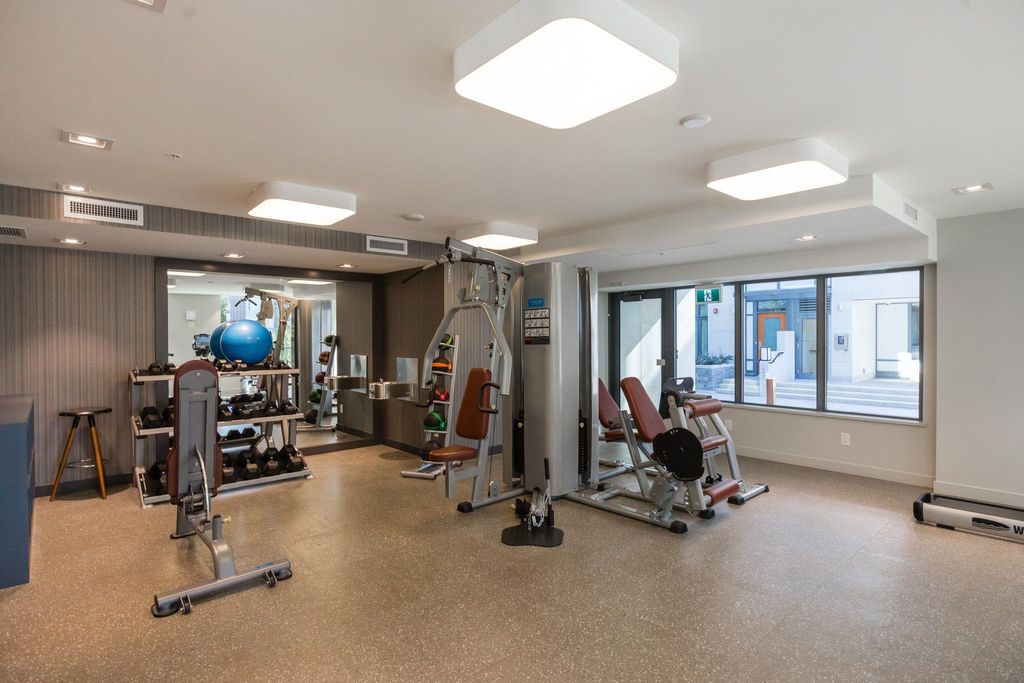 listing image 1100871299837921750