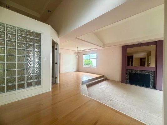 8537 166 St, Surrey, BC 4