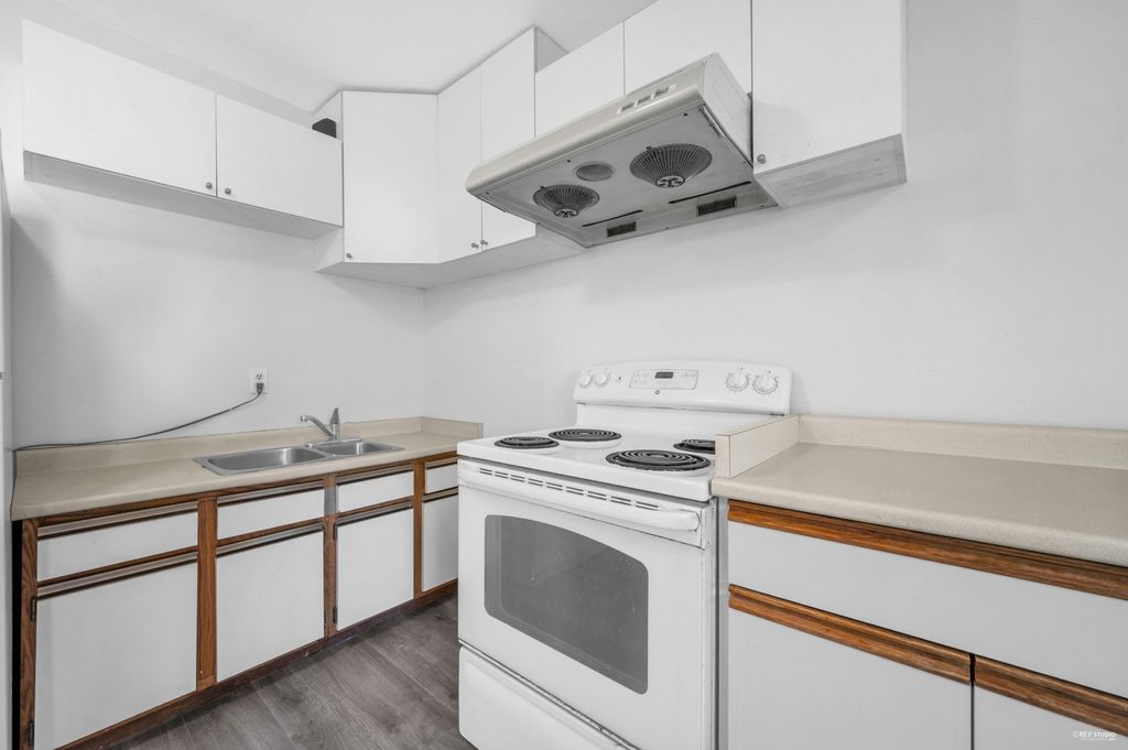 listing image 1101337523979375385