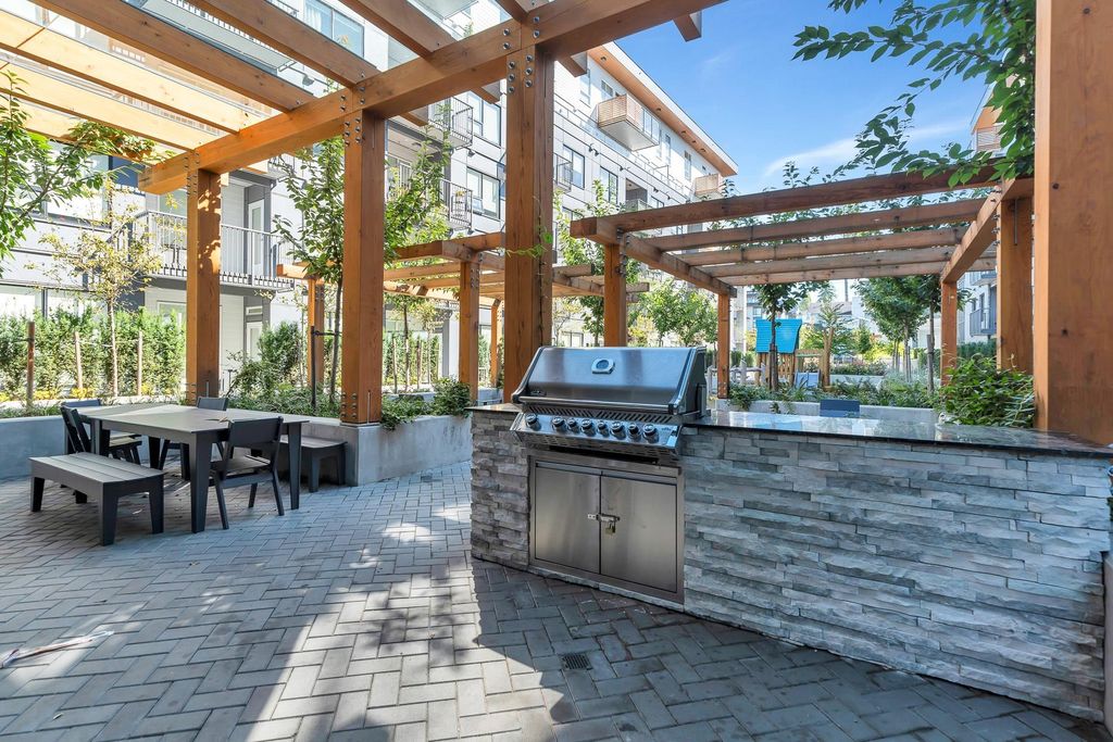 listing image 1109833662470664863