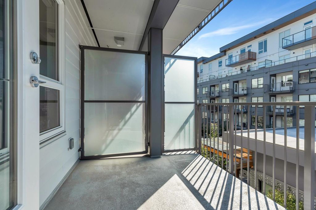 listing image 1109855116342015082