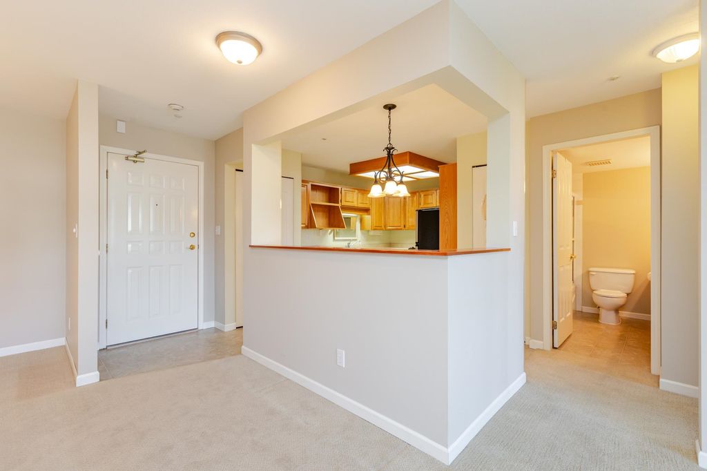 listing image 1102189144194125445