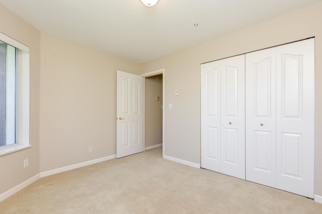listing image 1109026277250701956
