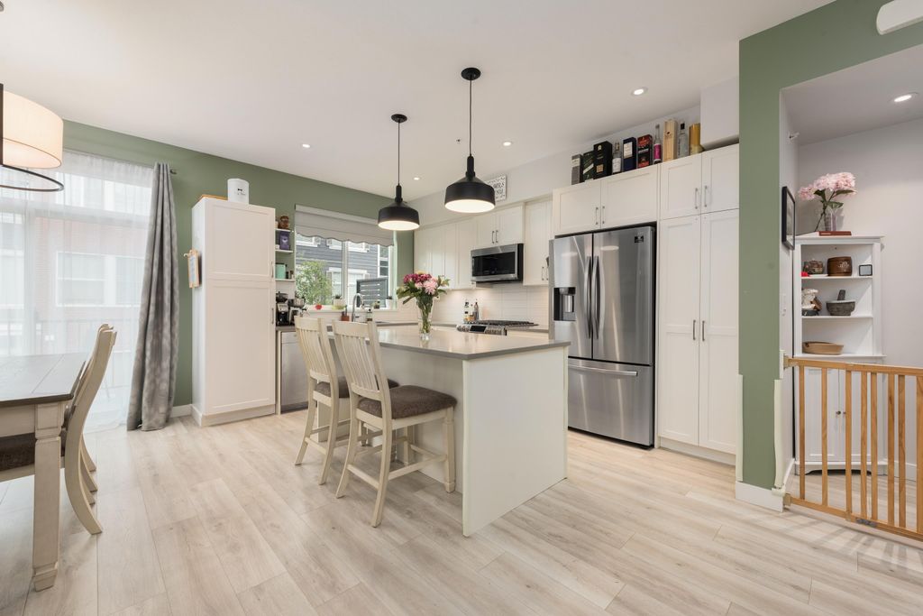 Photo of 8371 202b Street #52, Langley, BC V2Y 4K6 (MLS # R3124929)